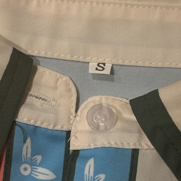 Colorful Tropical Set - Picture 3 of 7